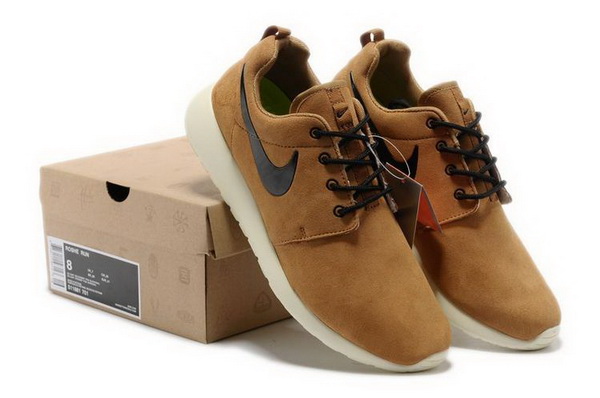 NIKE Roshe Run I Women Suede-012